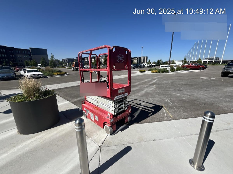 2020 MEC 1330SE Solid NM Tires, Steel Swing out Doors, LCS, Beacon, 900W Invertor