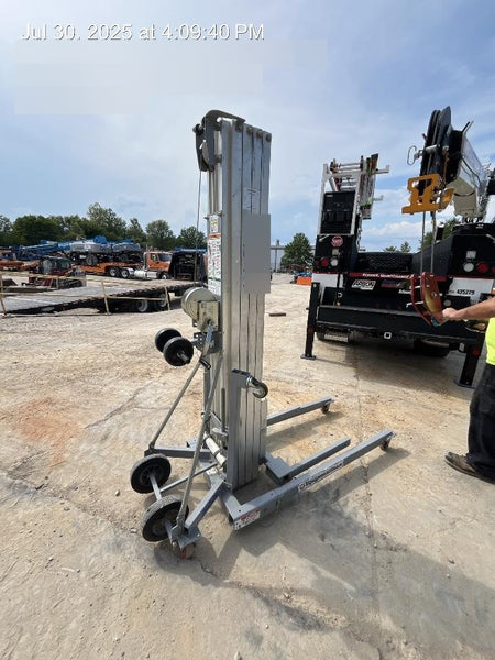 2020 GENIE SLC-24