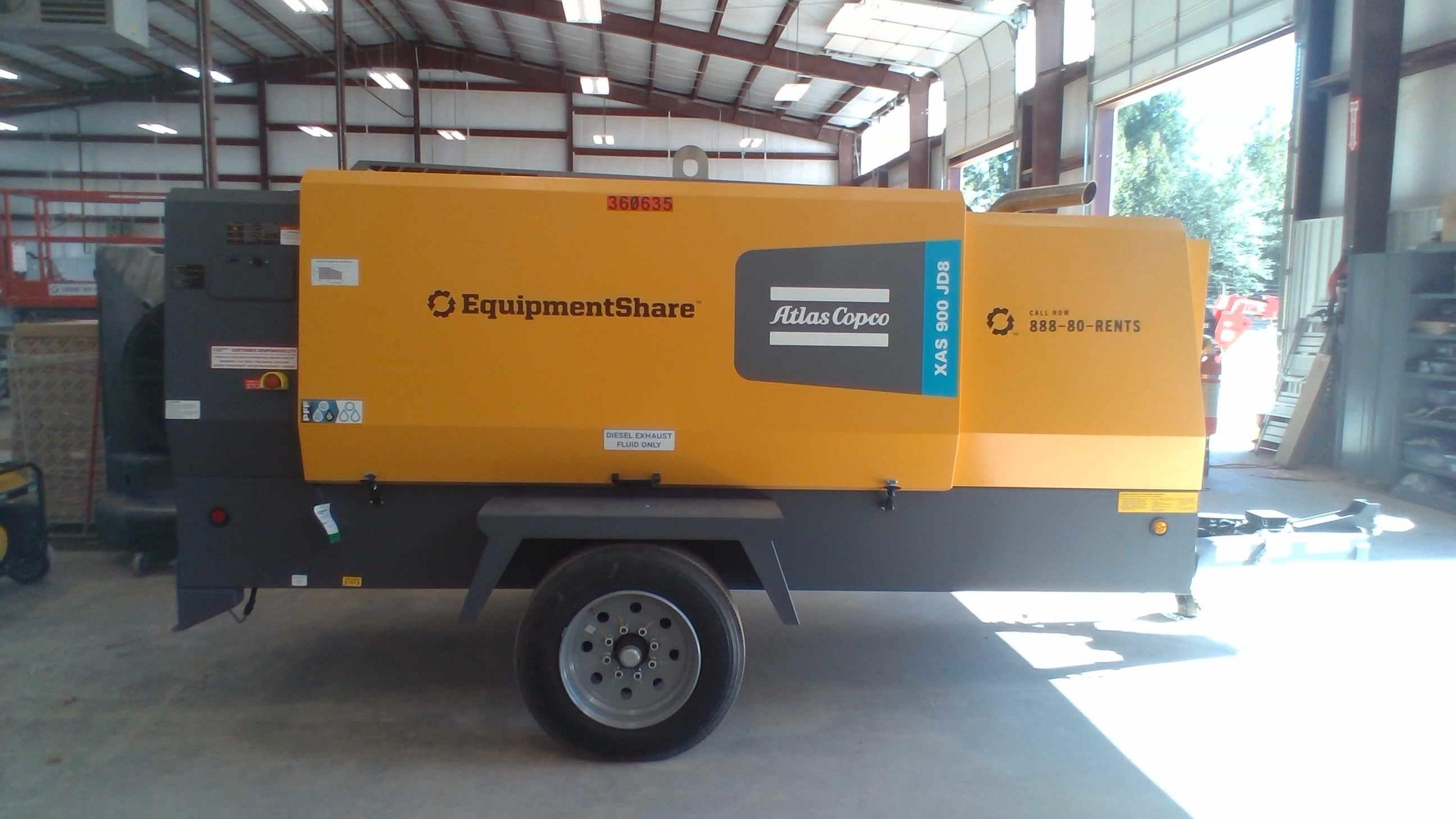 2023 ATLAS COPCO XAS 900