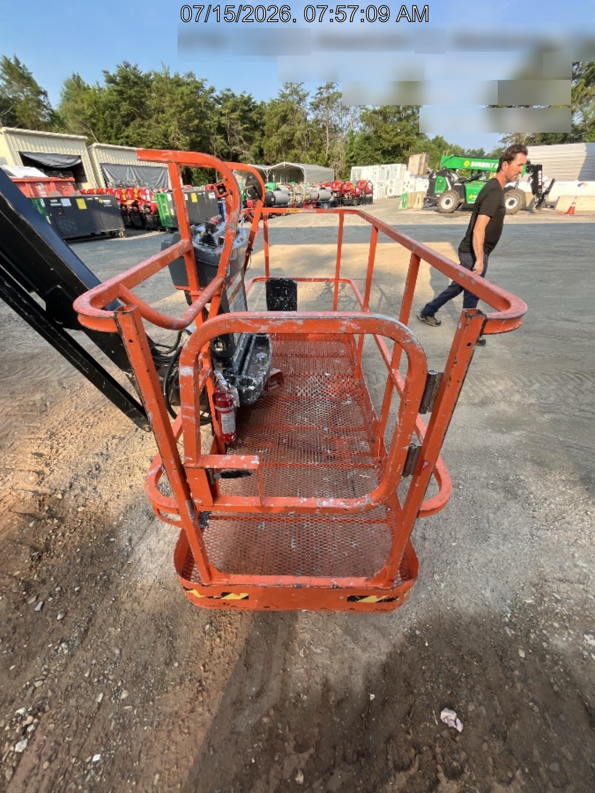 2024 JLG 660SJ