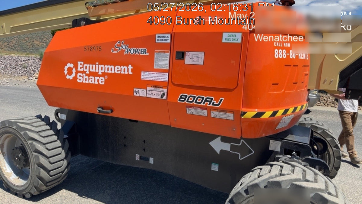 2025 JLG 800AJ