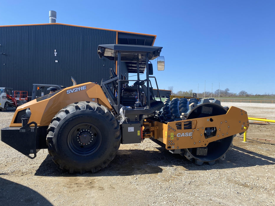 2023 CASE SV211E