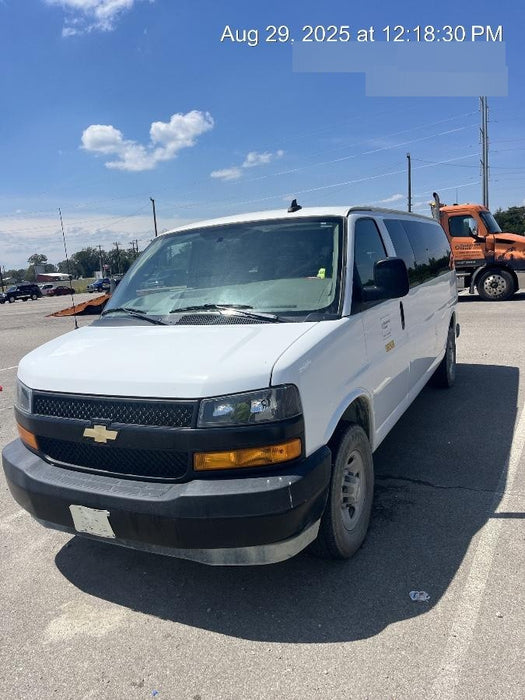 2023 CHEVROLET Express Van - Rental