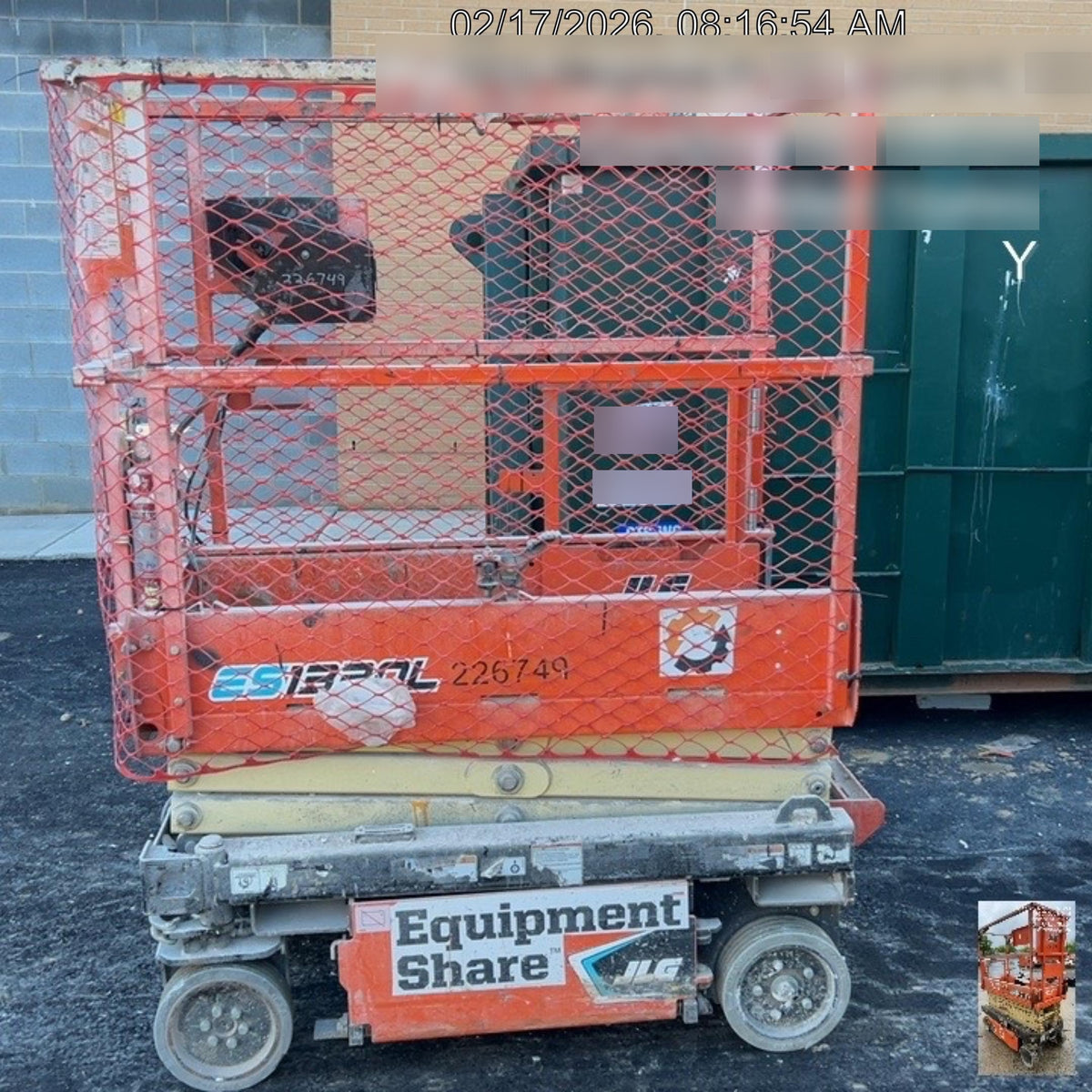 2022 JLG ES1330L