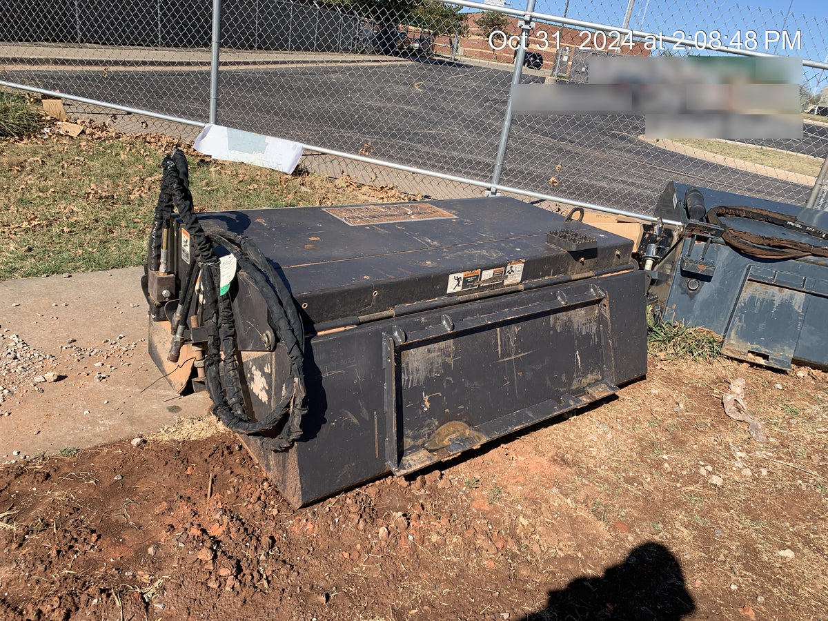2019 PALADIN Sweepster SB72