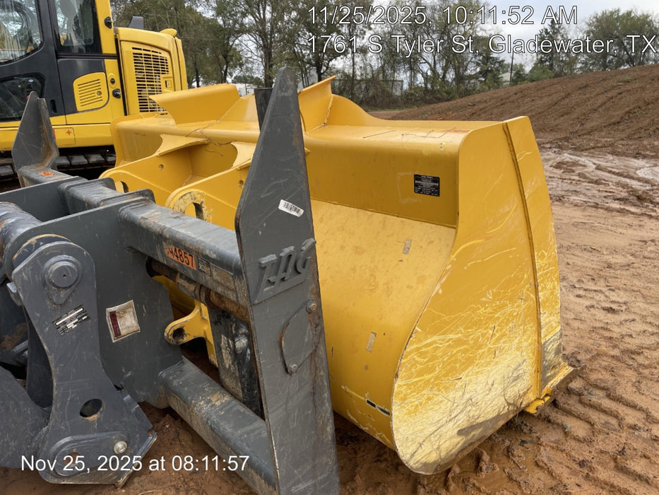 2025 JOHN DEERE 96" Loader Fork Carriage - John Deere