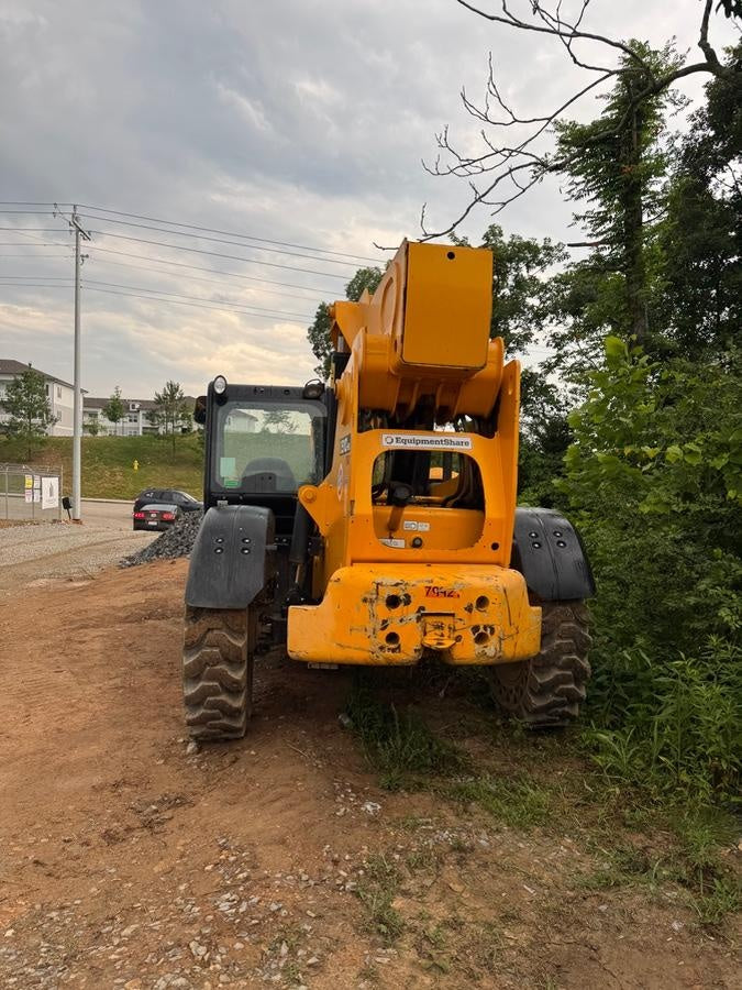 2020 JCB 510-56
