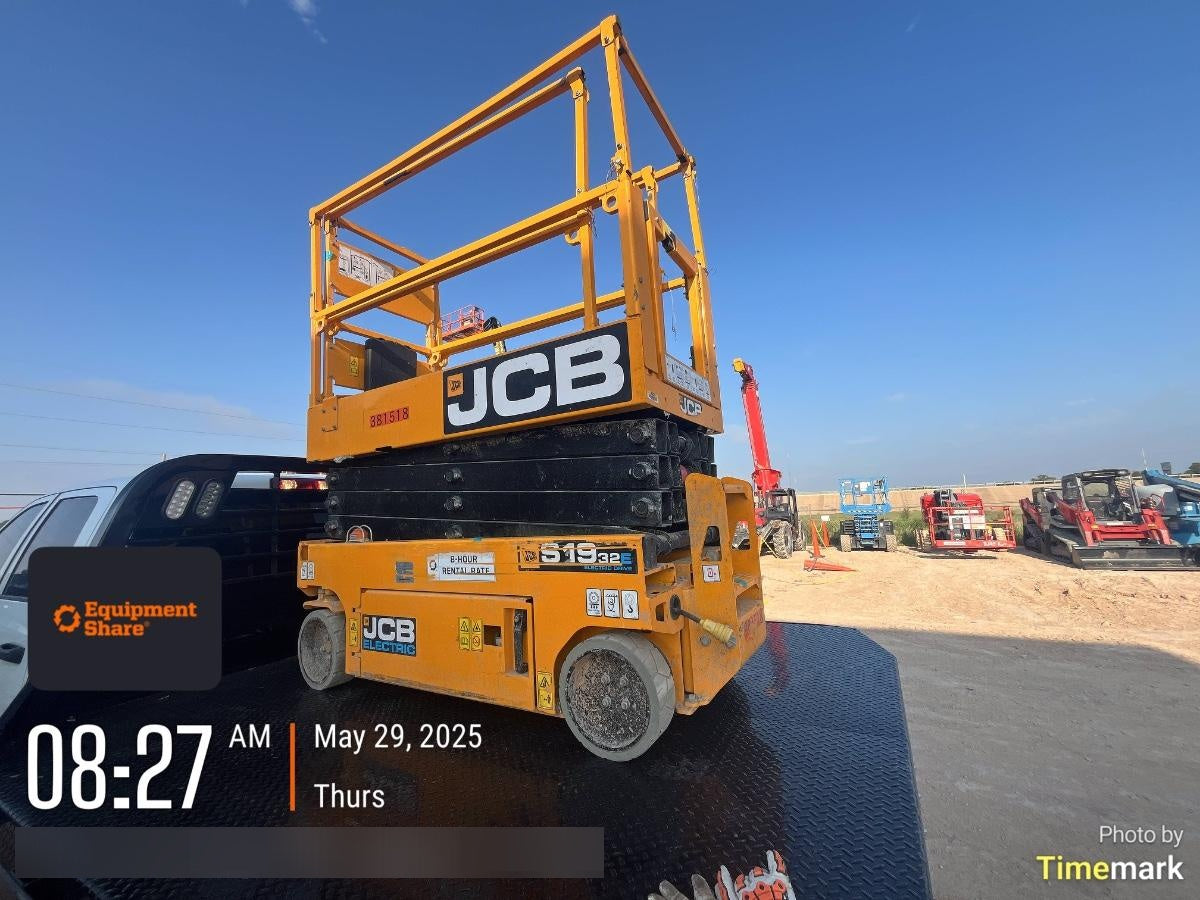 2024 JCB S1932E
