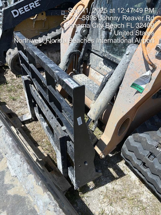 2025 ARROW MATERIAL HANDLING 60" Pallet Forks - Arrow