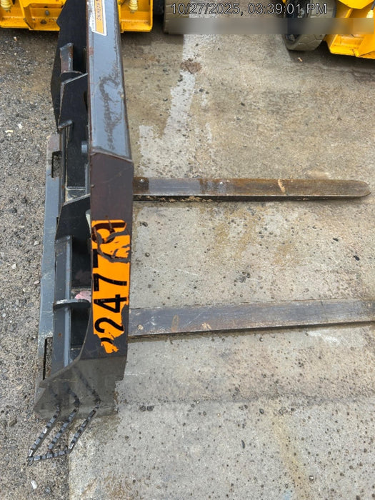 2022 PALADIN 48" Pallet Forks - Paladin