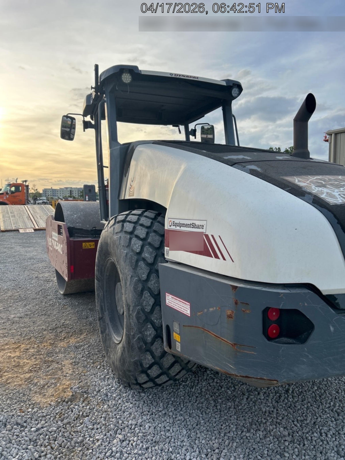 2021 DYNAPAC CA2500D