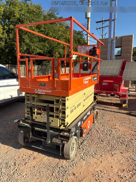 2025 JLG ES3246