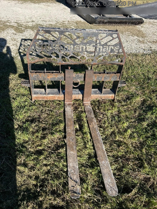 2018 PALADIN 48" Pallet Forks - Paladin