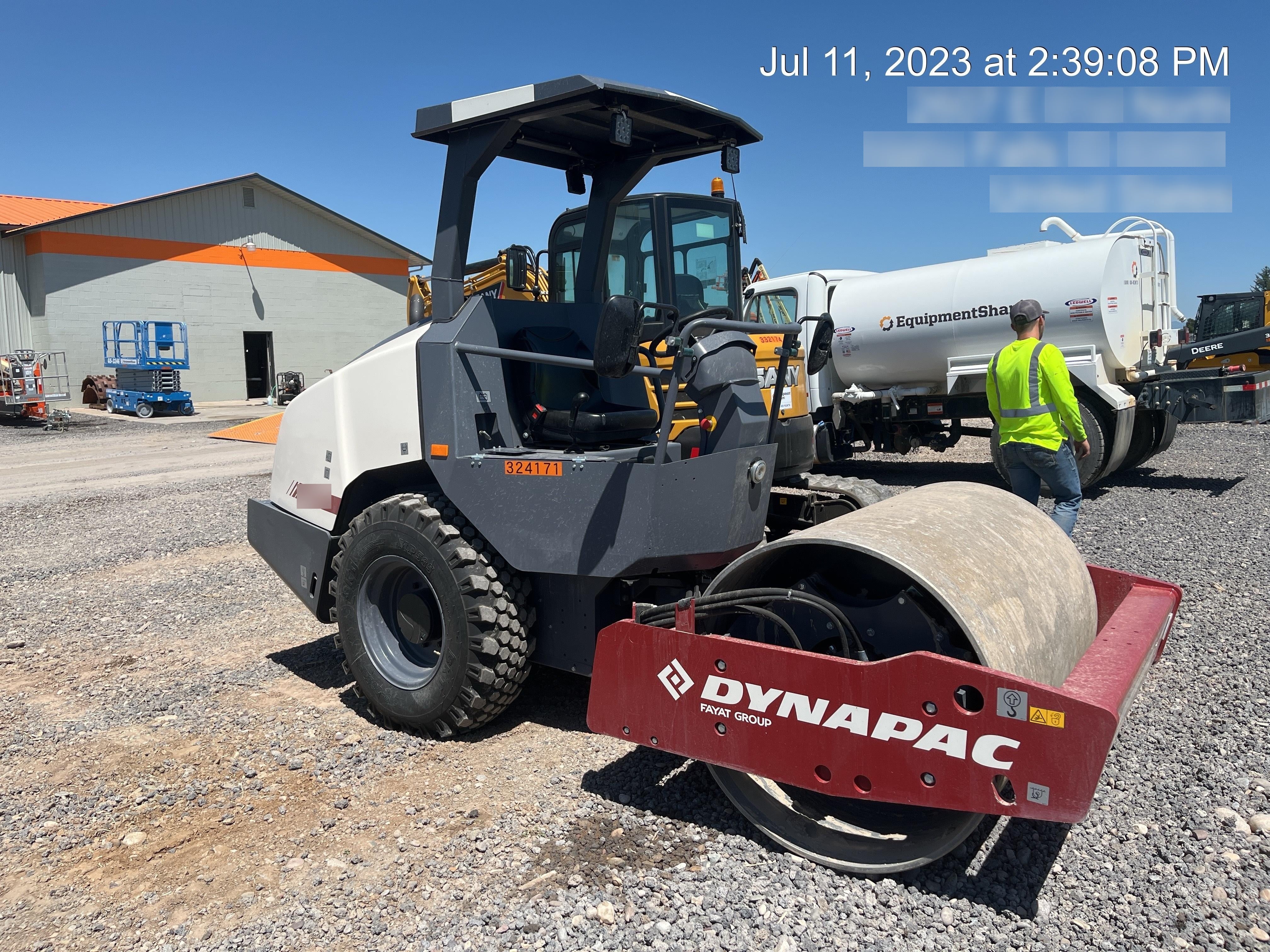 2023 DYNAPAC CA1300D