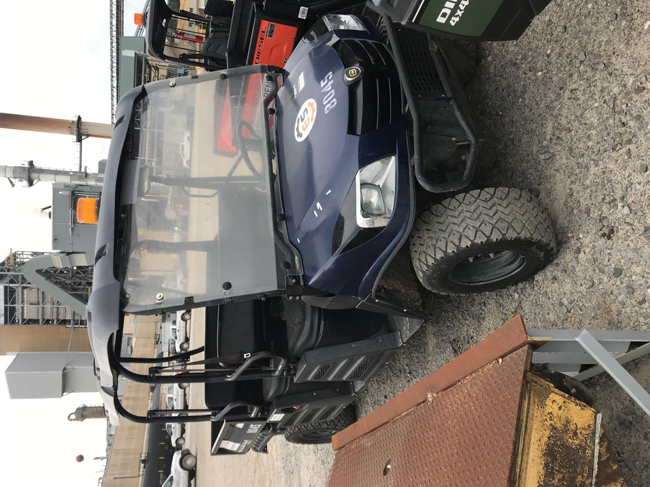 2018 Cushman Hauler 4x4 Crew Cushman Hauler 4X4 Crew Utility Vehicle w/Skid Plate, Amber Strobe