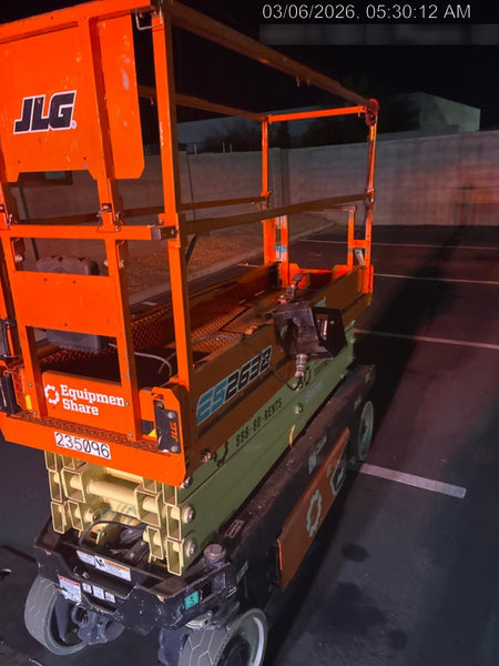 2022 JLG ES2632