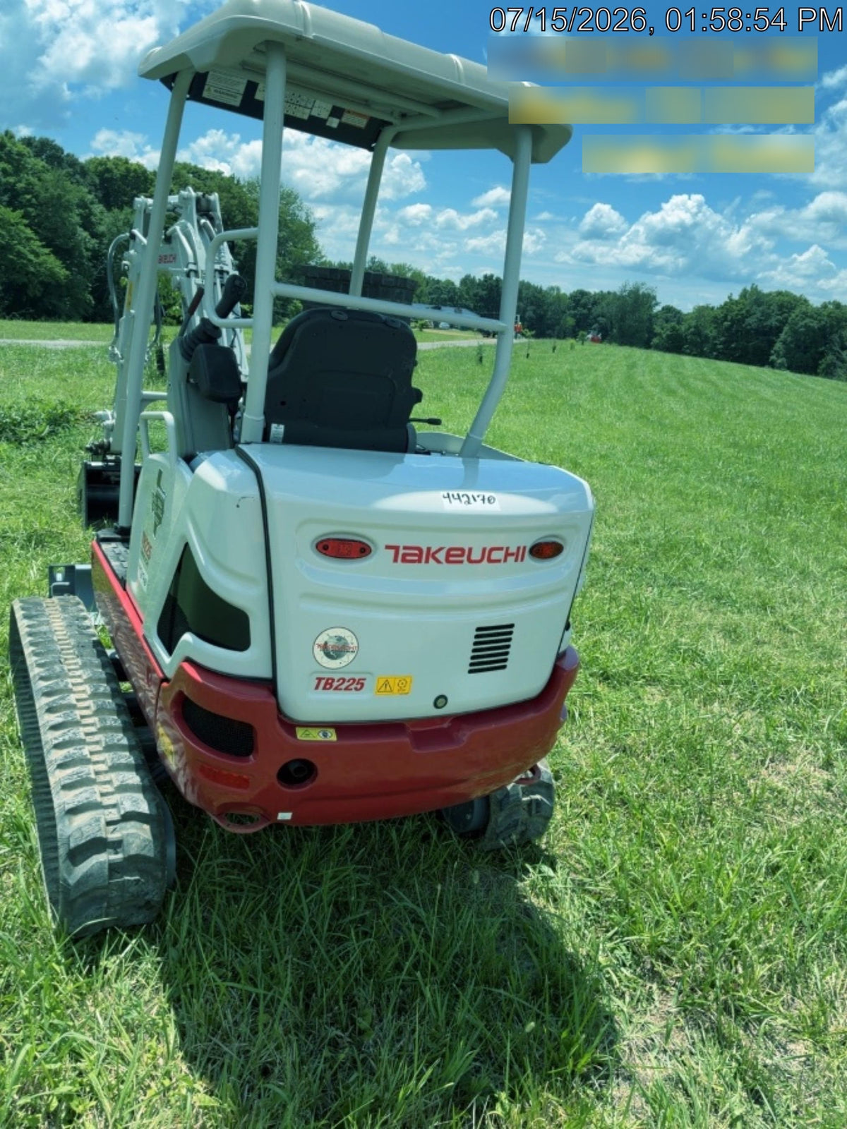 2023 TAKEUCHI TB225R