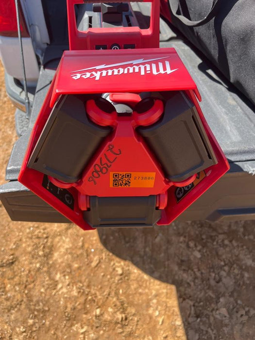 2022 MILWAUKEE 2136-20