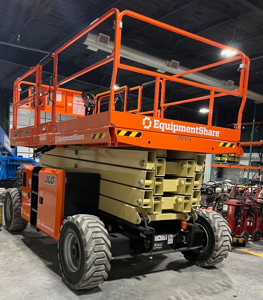 2023 JLG RT4394