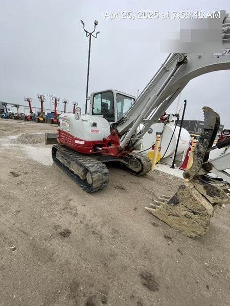 2023 TAG MANUFACTURING 30" Bucket - Tag