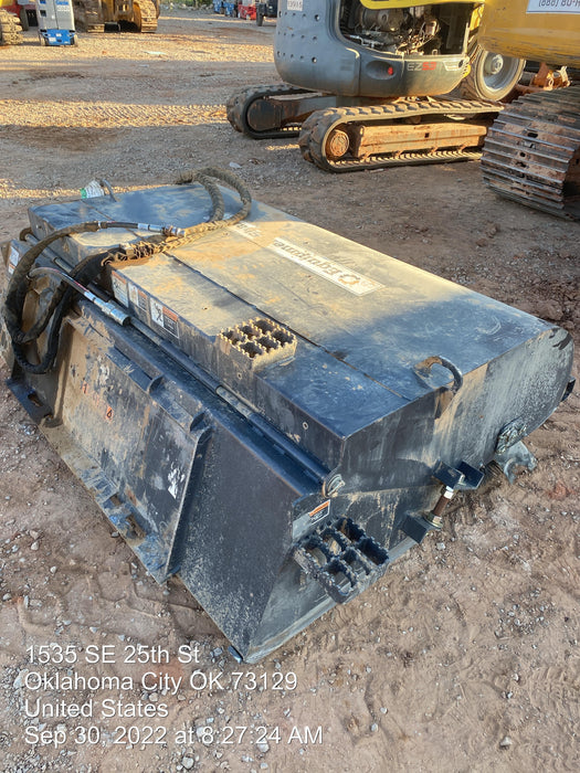 2021 PALADIN Sweepster SB72