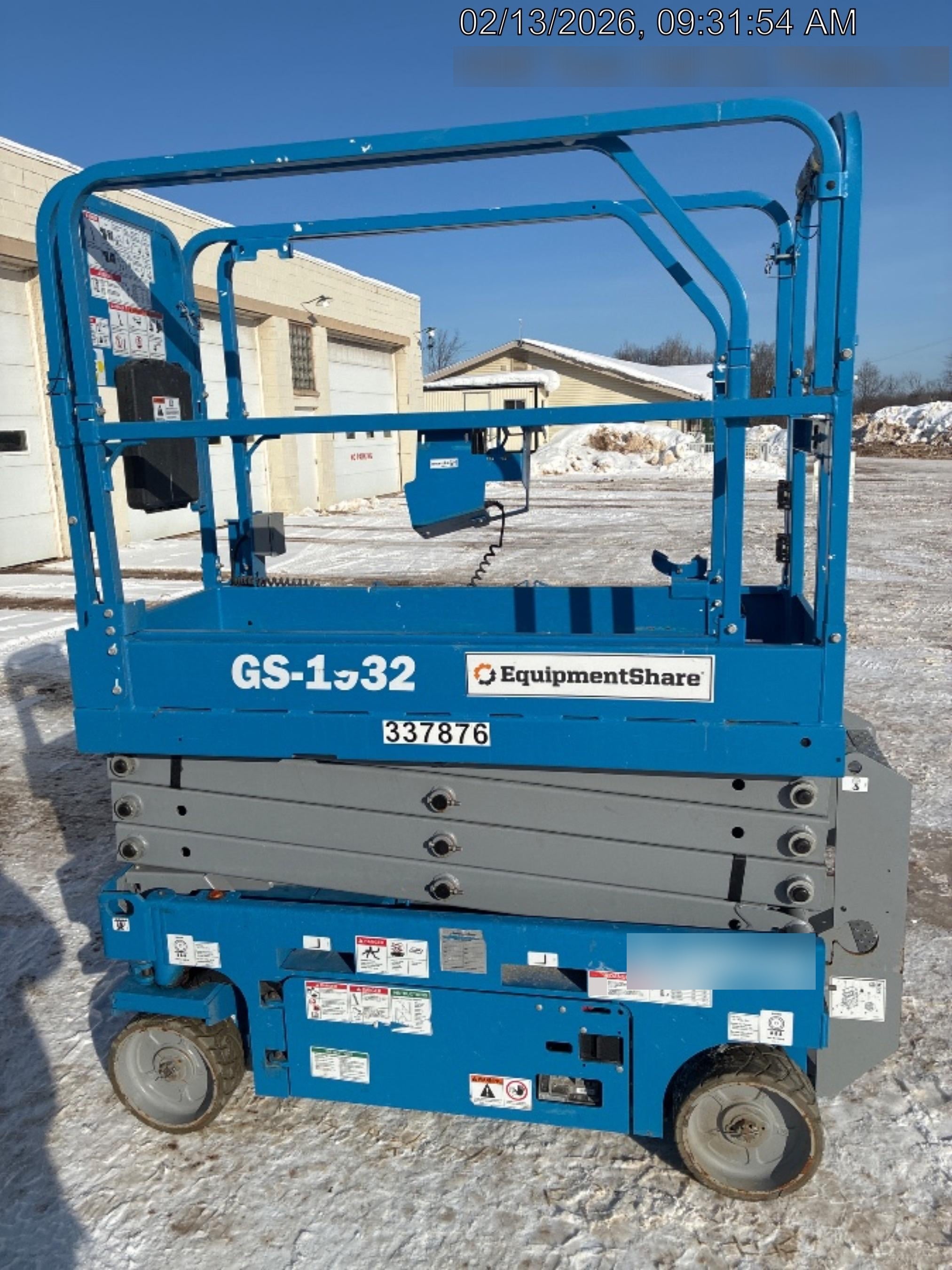 2023 GENIE GS-1932