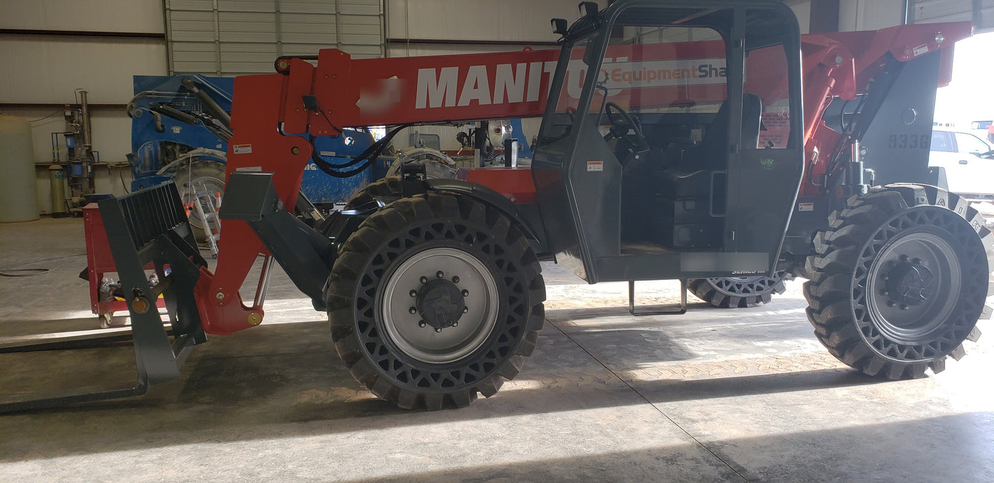 2018 Manitou 12042 Manitou MTA 12042 w/Open ROPS, Work Lights/Strobe, Aux Hyd, Solid Tires, Lift Hook, 66" Carriage, 72" Forks, Outriggers