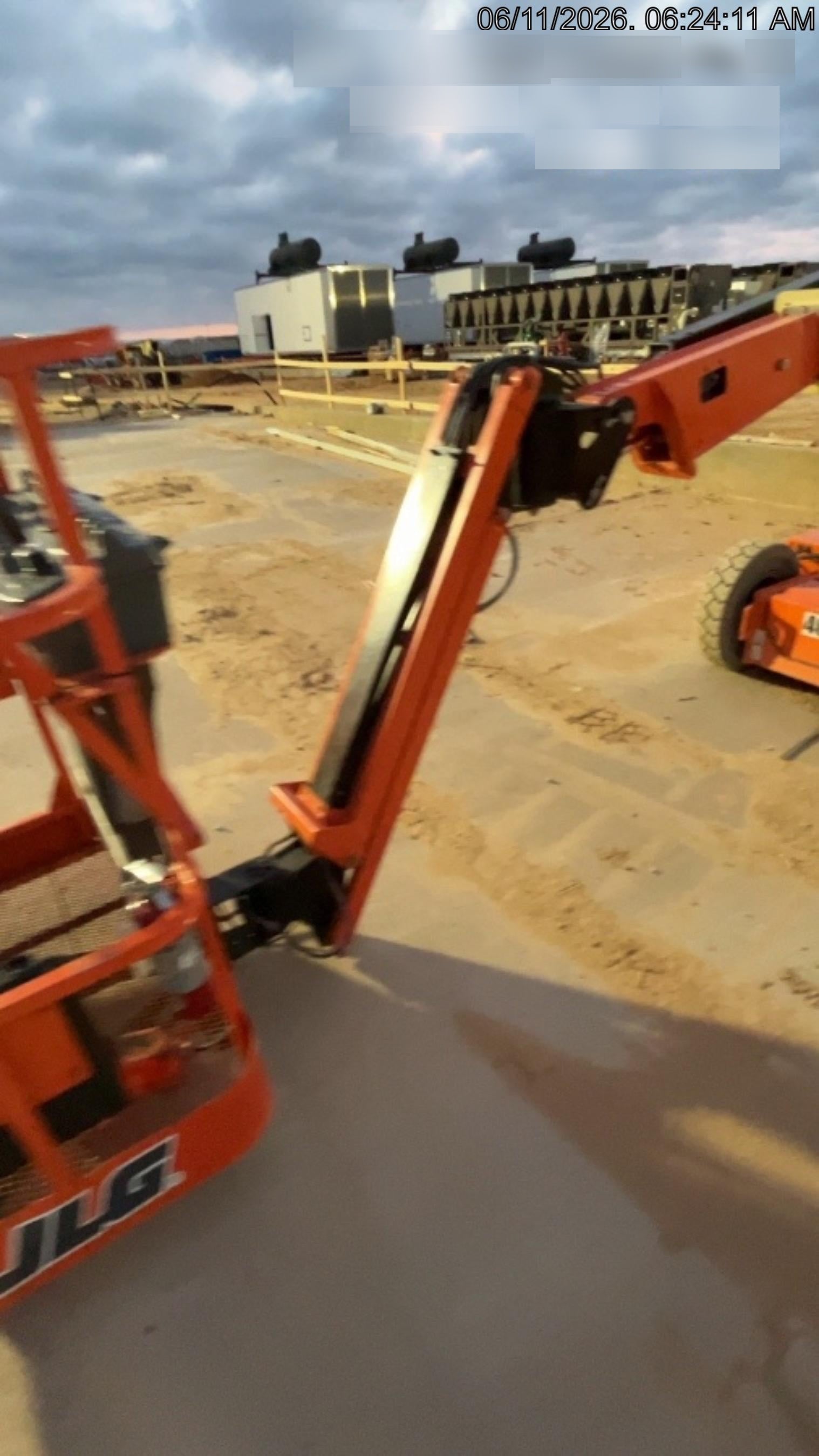 2019 JLG E300AJP