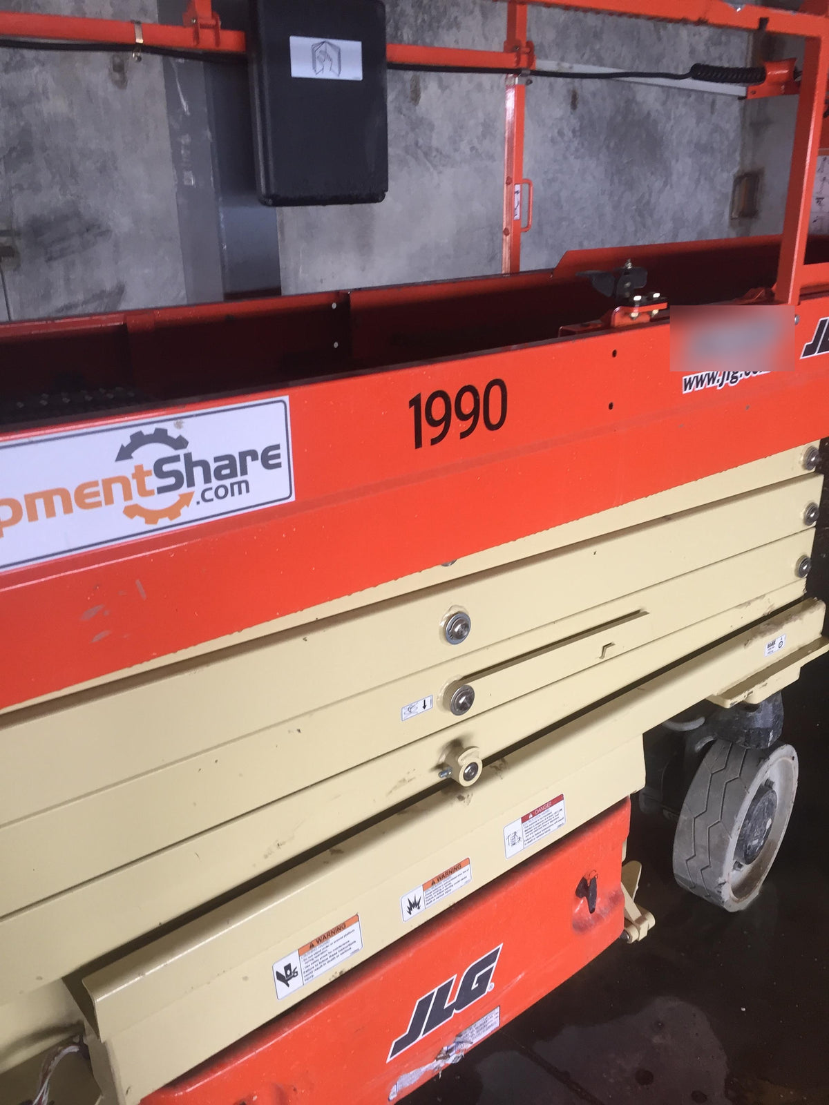2016 JLG 2632ES