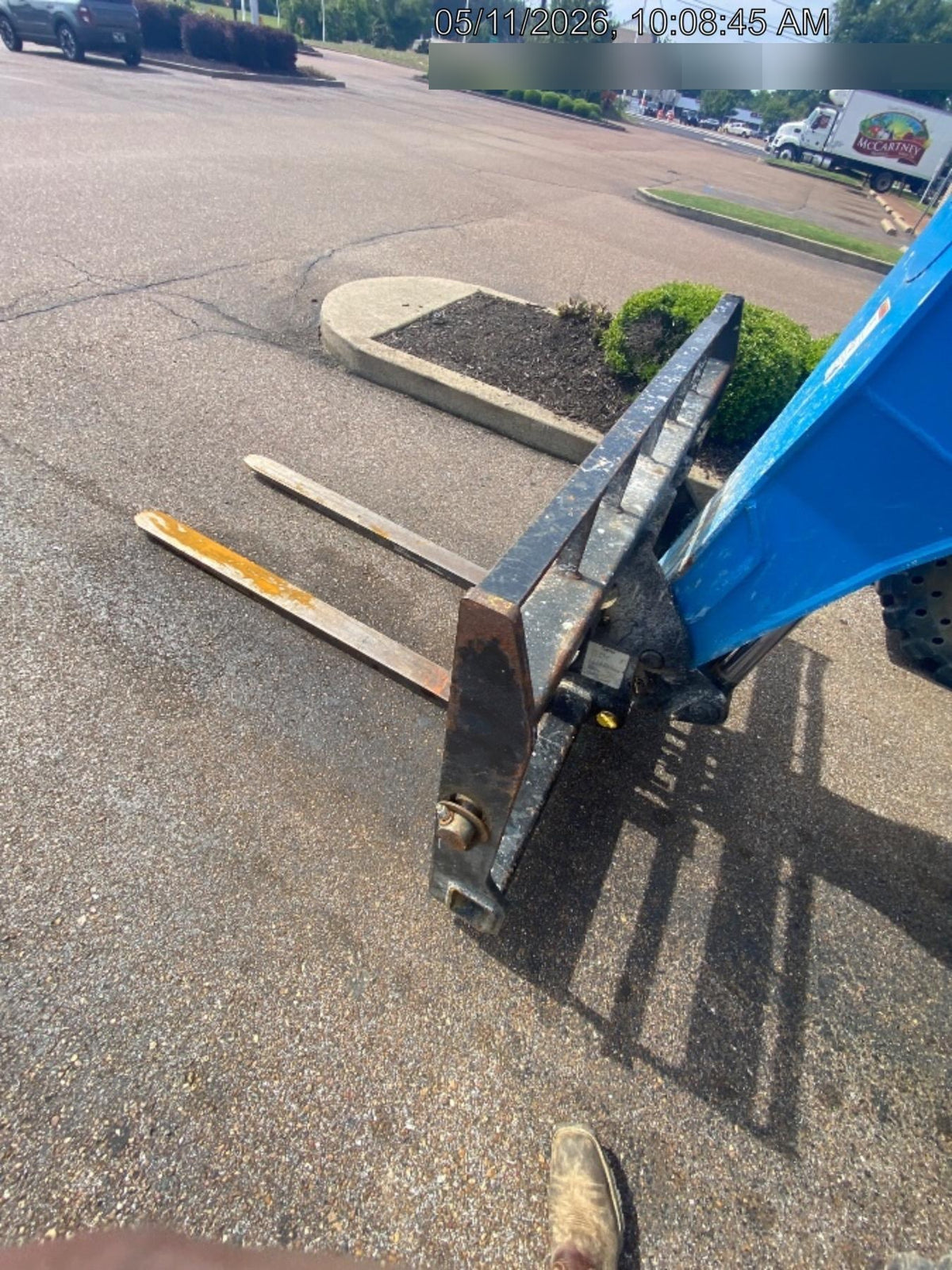 2018 Genie GTH-844 Genie GTH-844 w/Enclosed Cab w/HVAC, Work Lights, Solid Tires, Beacon, 60" Carriage and Forks