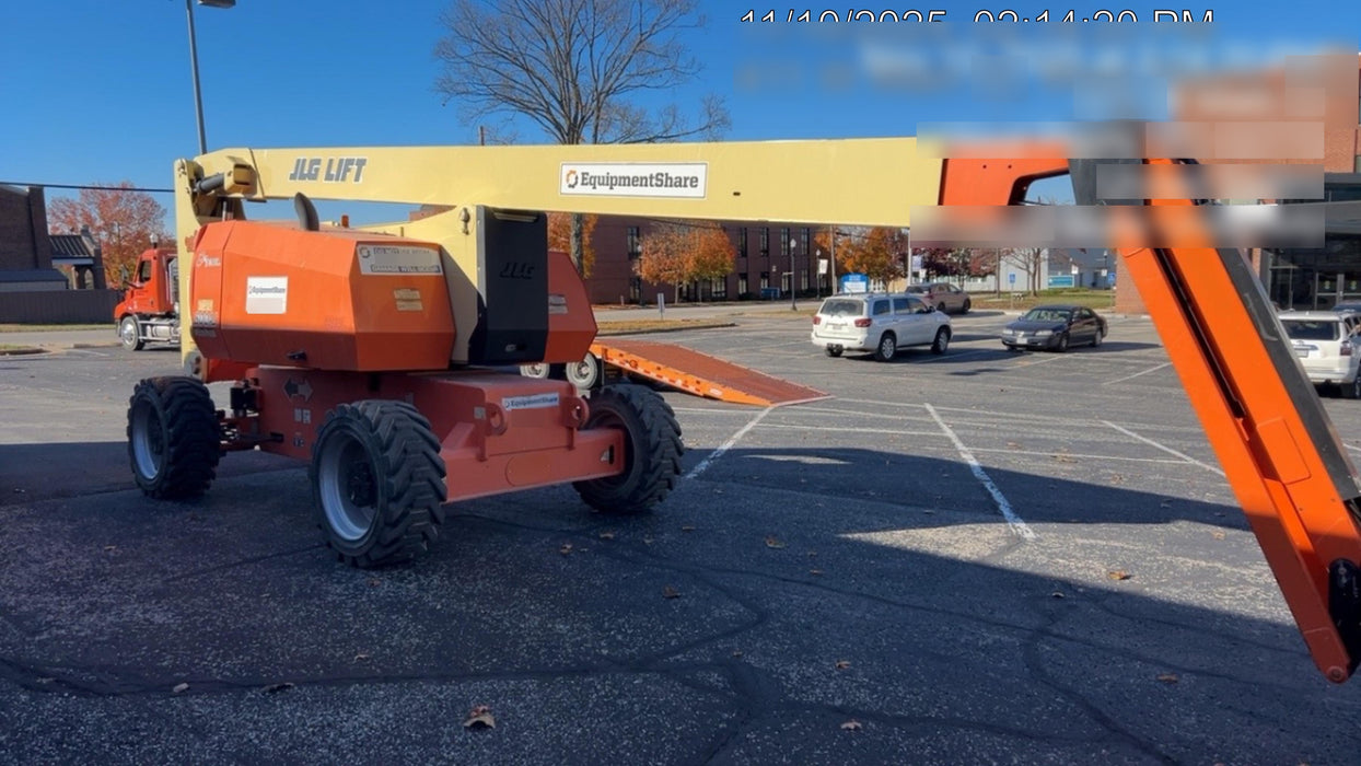2019 JLG 800AJ