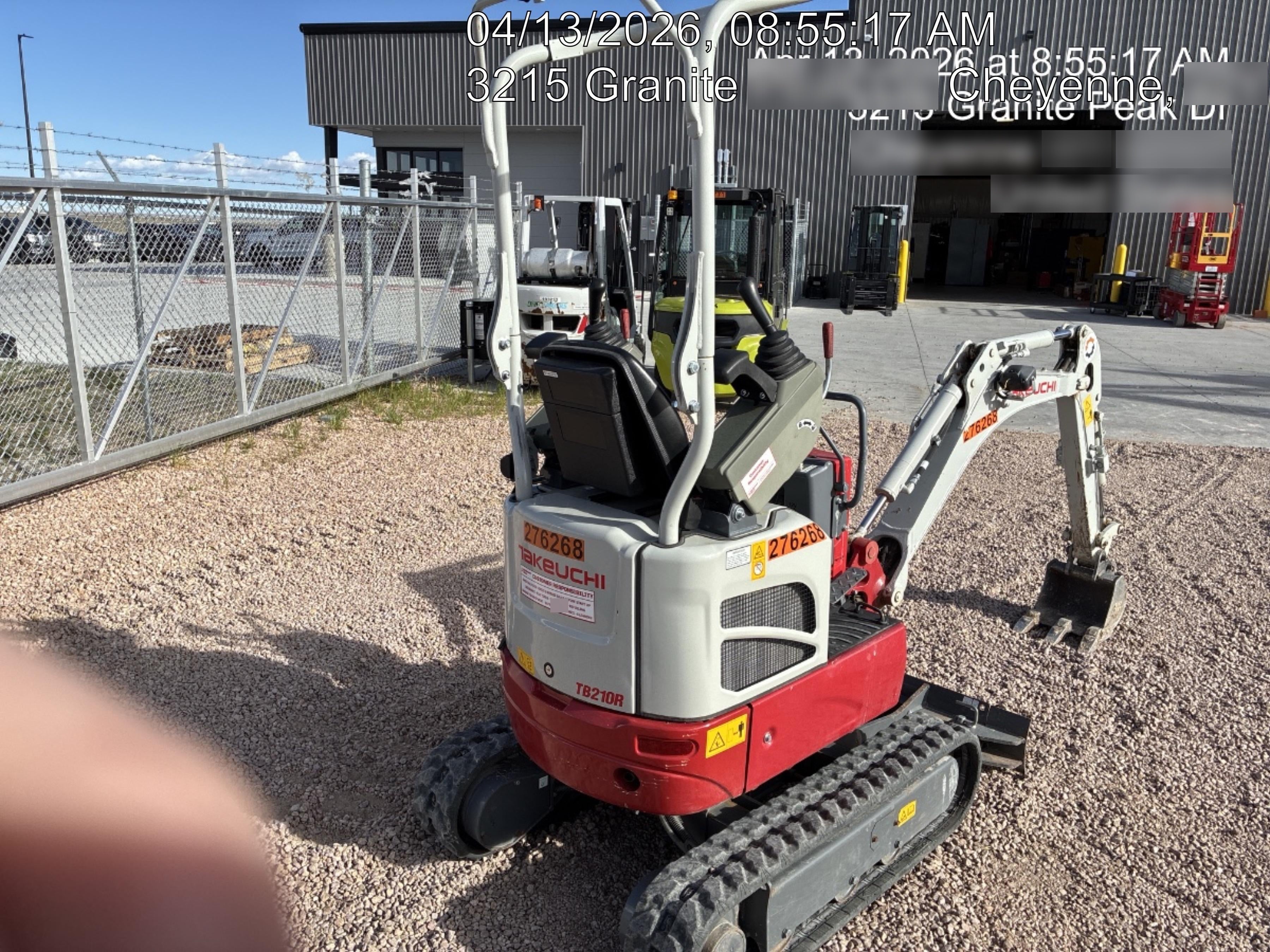 2022 TAKEUCHI TB210R