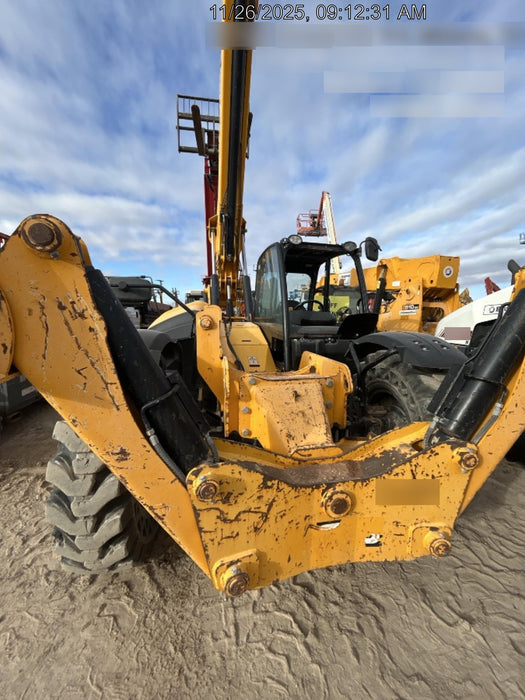 2019 JCB 510-56 Canopy, 74 HP, Solid Tires, STD Worklight, Beacon, Aux Hydraulics, Lifting Eye, Back up Alarm w/66" Carriage/60" Forks