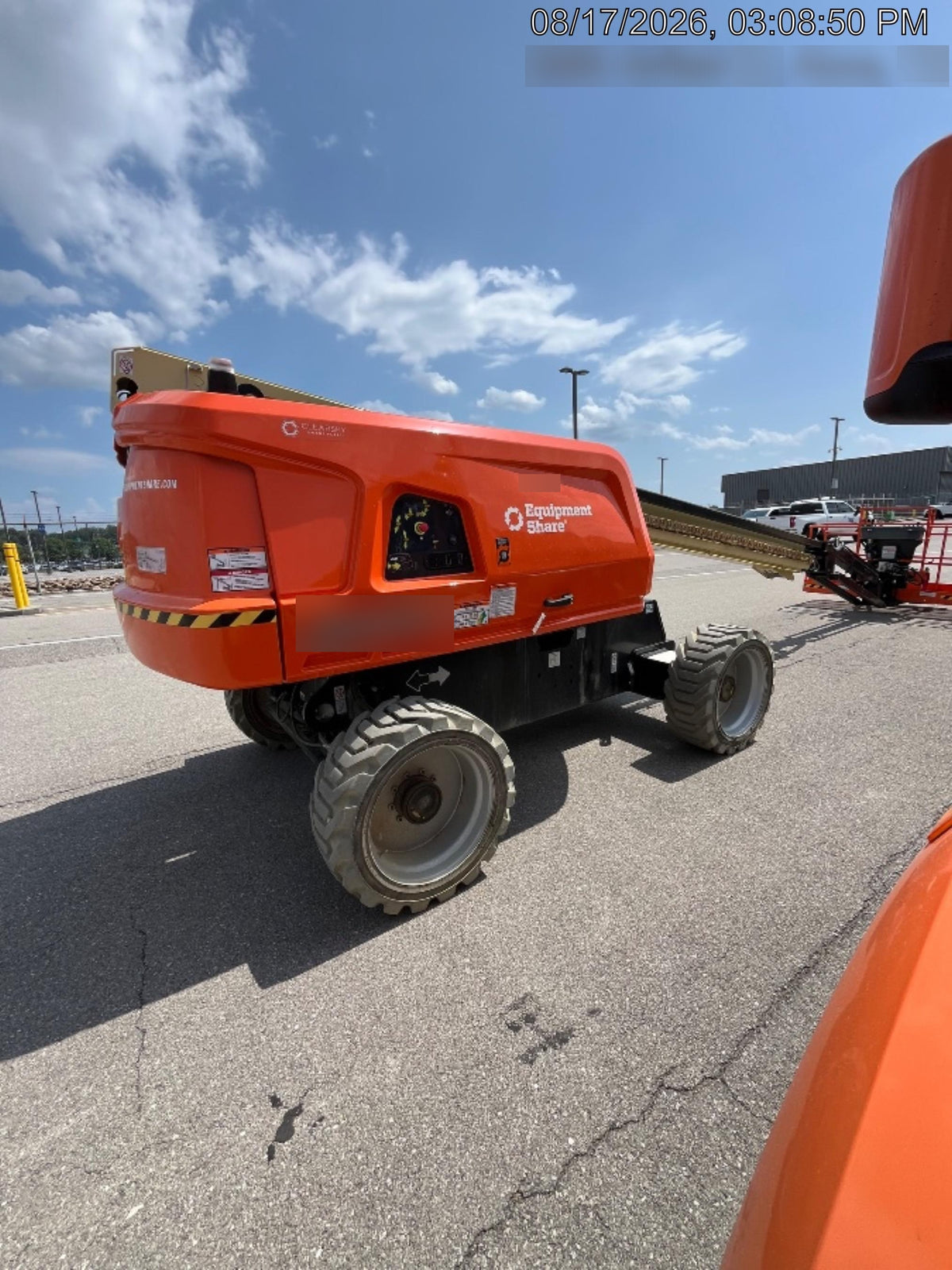 2025 JLG 660SJ