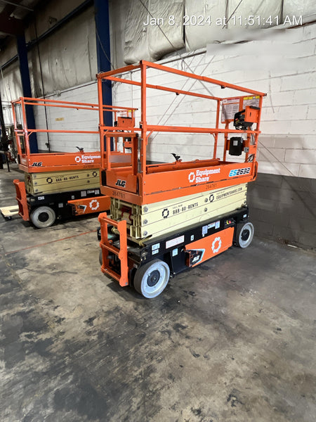 2022 JLG ES2632
