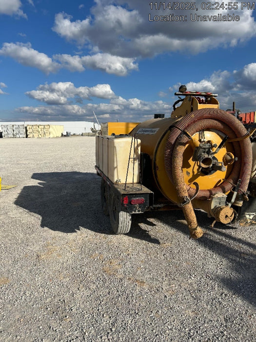 2023 Vac-Tron LP573XDT T4 Koehler Diesel Engine, 500 Gallon Debris Tank, x2 100 Gallon Water Tanks