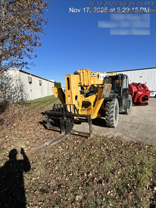 2019 JCB 512-56 Cab/Heat/Air, 109 HP, Solid Tires, STD Worklight, Beacon, Aux Hydraulics, Lifting Eye, Back up Alarm w/66" Carriage/60" Forks