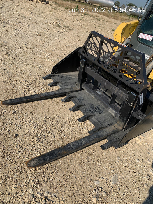 2022 PALADIN 48" Pallet Forks - Paladin