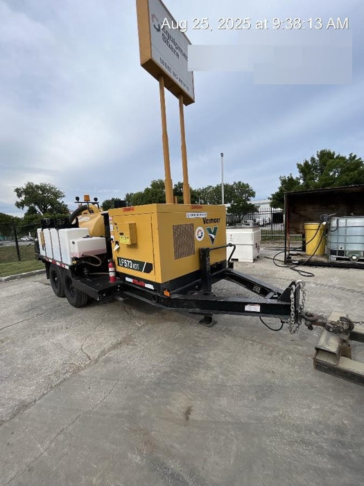 2022 Vac-Tron LP573XDT T4 Koehler Diesel Engine, 500 Gallon Debris Tank, x2 100 Gallon Water Tanks