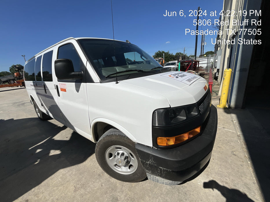 2023 CHEVROLET Express Van - Rental