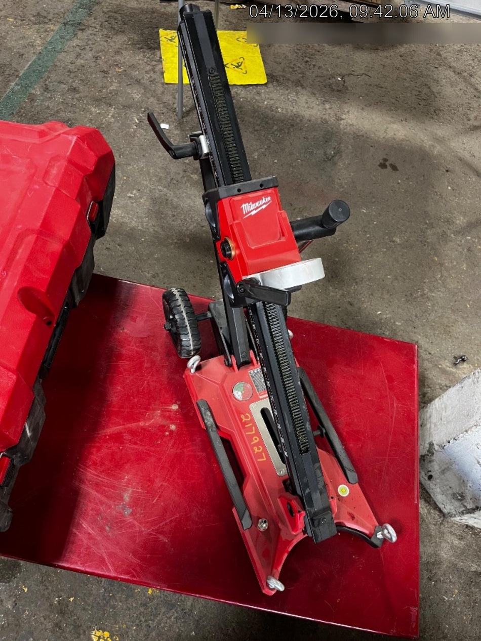 2022 MILWAUKEE MXF301-2CXS