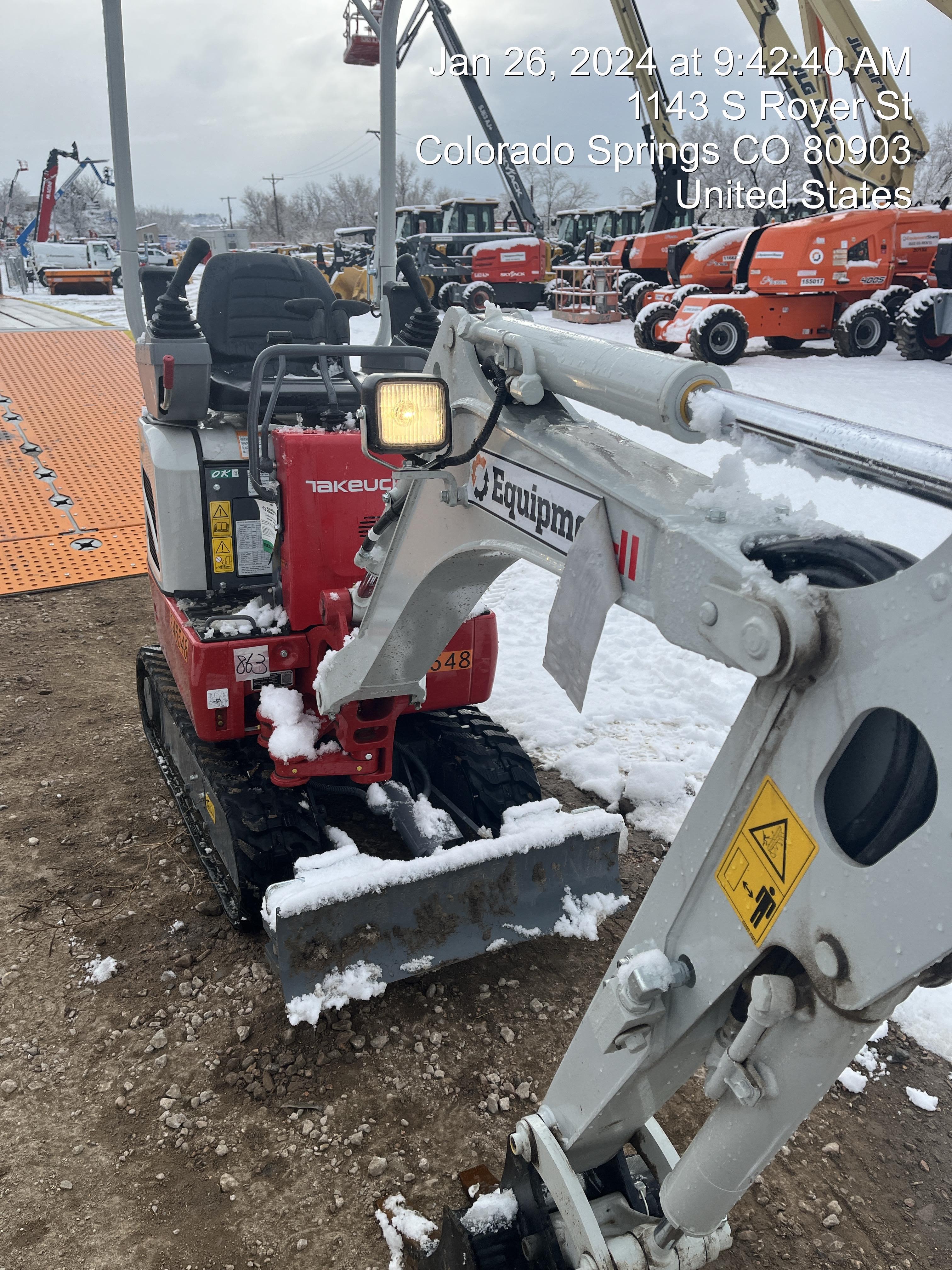 2023 TAKEUCHI TB210R