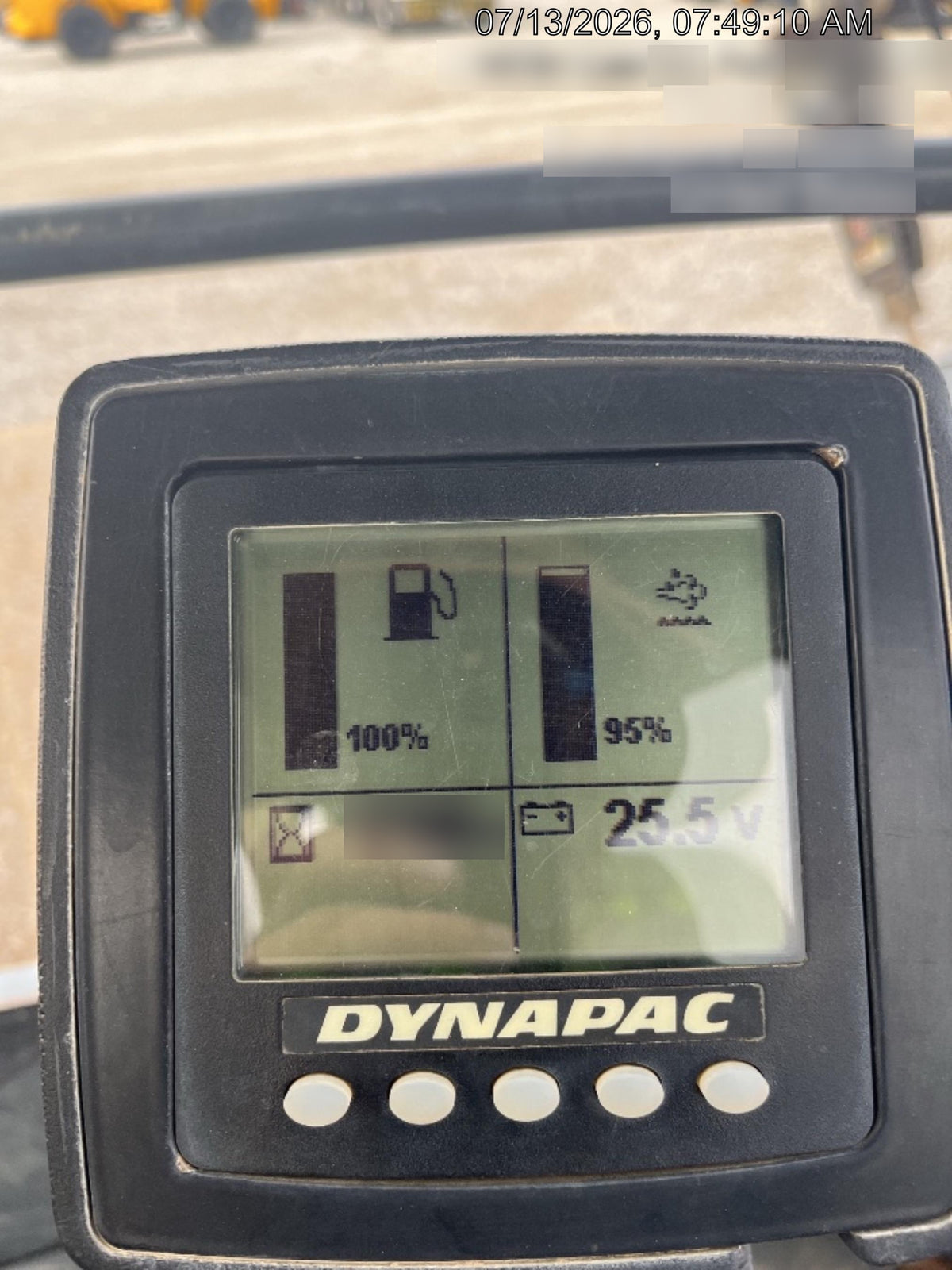 2023 DYNAPAC CA2500D