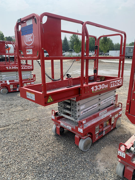 2020 MEC 1330SE Solid NM Tires, Steel Swing out Doors, LCS, Beacon, 900W Invertor