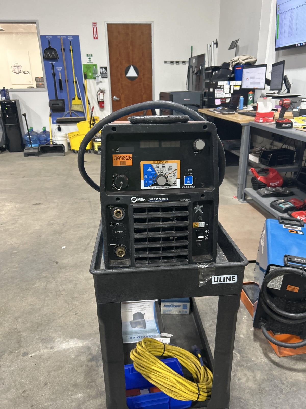 2023 MILLER ELECTRIC XMT 350