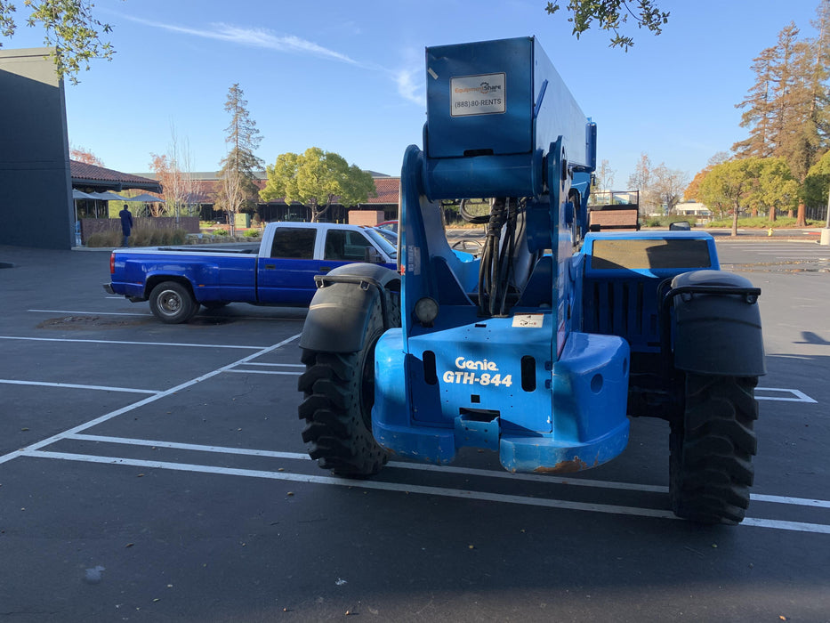 2019 GENIE GTH-844