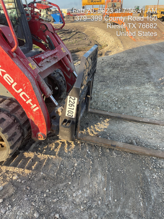 2022 PALADIN 48" Pallet Forks - Paladin