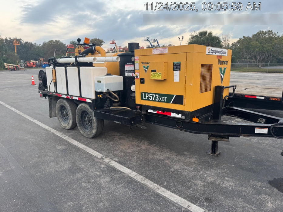 2022 Vac-Tron LP573XDT T4 Koehler Diesel Engine, 500 Gallon Debris Tank, x2 100 Gallon Water Tanks