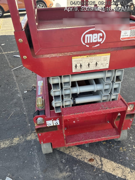 2020 MEC 1330SE Solid NM Tires, Steel Swing out Doors, LCS, Beacon, 900W Inverter