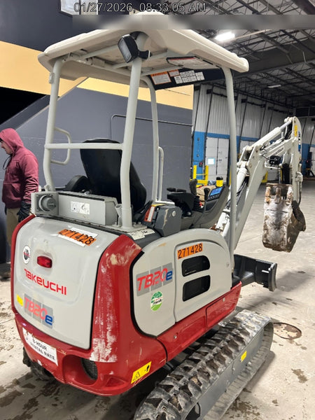 2022 TAKEUCHI TB20e